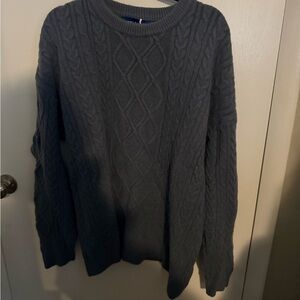 Aelfric Eden Gray Cable Knit Crewneck Sweater
